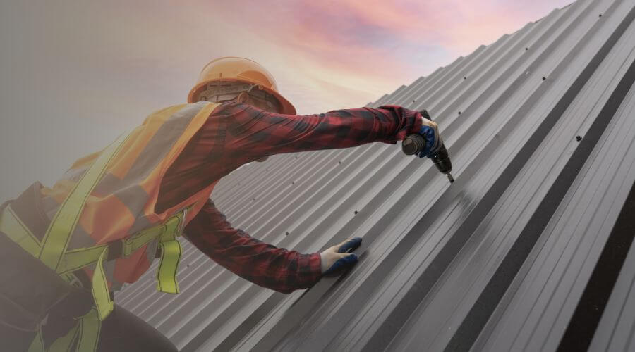 Expert Emergency Roof Repairs services in Bryant, IL